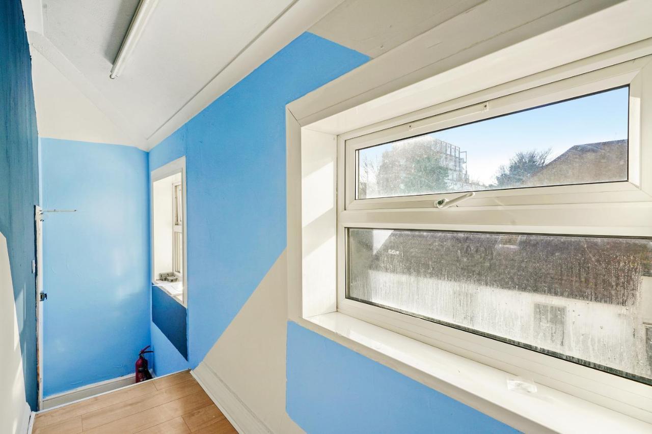 Apartament 2 Bed Central Hub In Medway Chatham  Zewnętrze zdjęcie