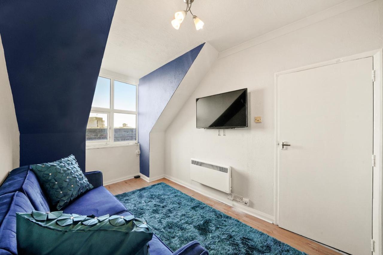 Apartament 2 Bed Central Hub In Medway Chatham  Zewnętrze zdjęcie
